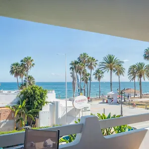 https://apartamento-primera-linea-de-playa-marbella.es-andalucia.com
